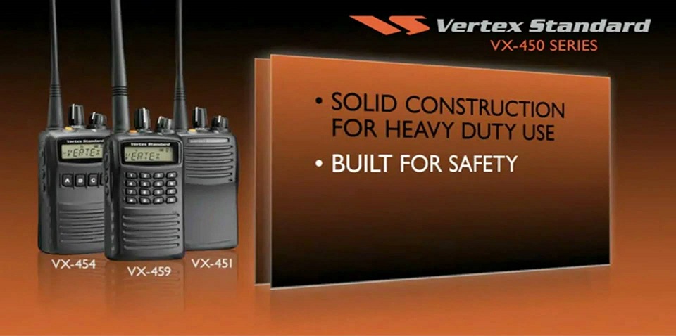 Bộ đàm cầm tay chống nước Vertex Standard VX 454