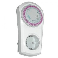 Công tắc thời gian ổ cắm Grasslin Topica 200S