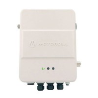 Máy bộ đàm chuyển tiếp Motorola MOTOTRBO XiR SLR1000 UHF