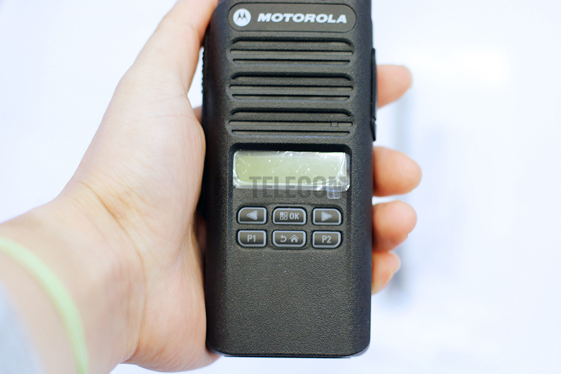 Bộ Đàm Cầm Tay Motorola Xir C2620 | Maitel