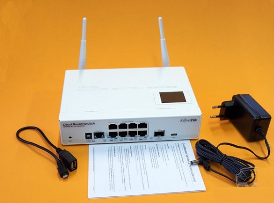 Bộ chuyển mạch Cloud Router Switch Mikrotik CRS109-8G-1S-2HnD-IN