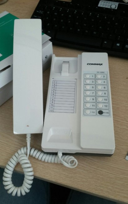 Điện thoại liên lạc nội bộ có tay nghe Commax TP-12RC