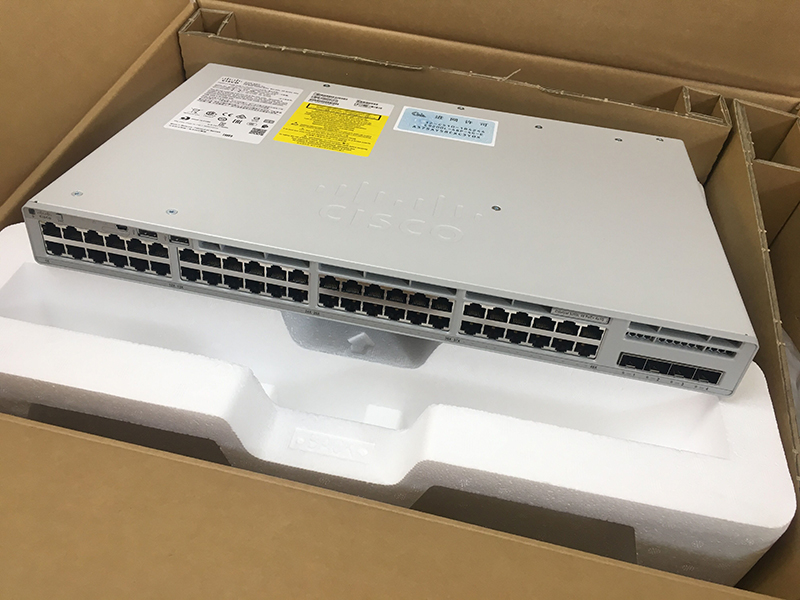 Switch Cisco C9200L-48P-4G-E
