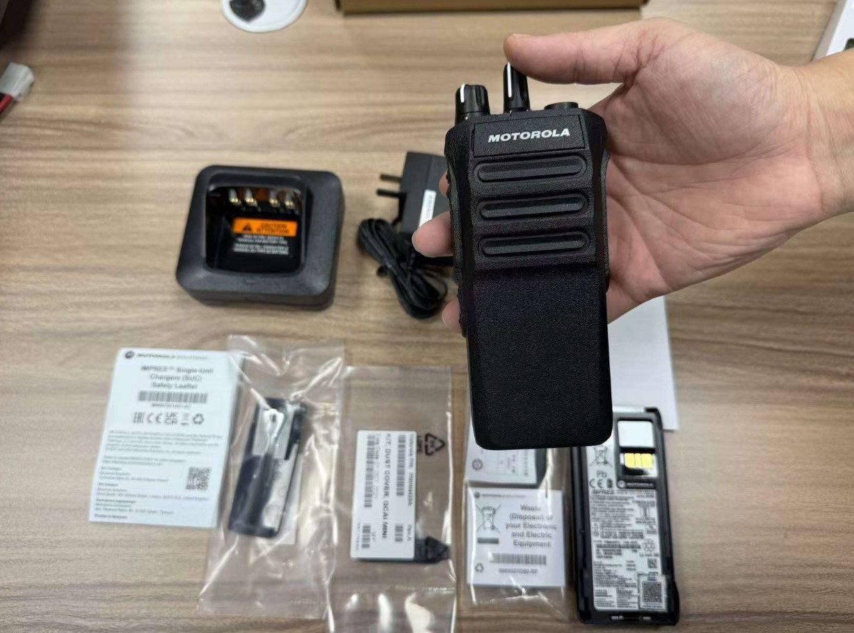 Bộ Đàm Kỹ Thuật Số Motorola R7-NKP | Giá Tốt Nhất Tại Maitel